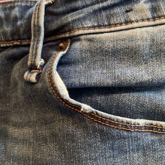 Abercrombie & Fitch Simone high rise distressed jeans size 29/8R 🌻 - Picture 10 of 10